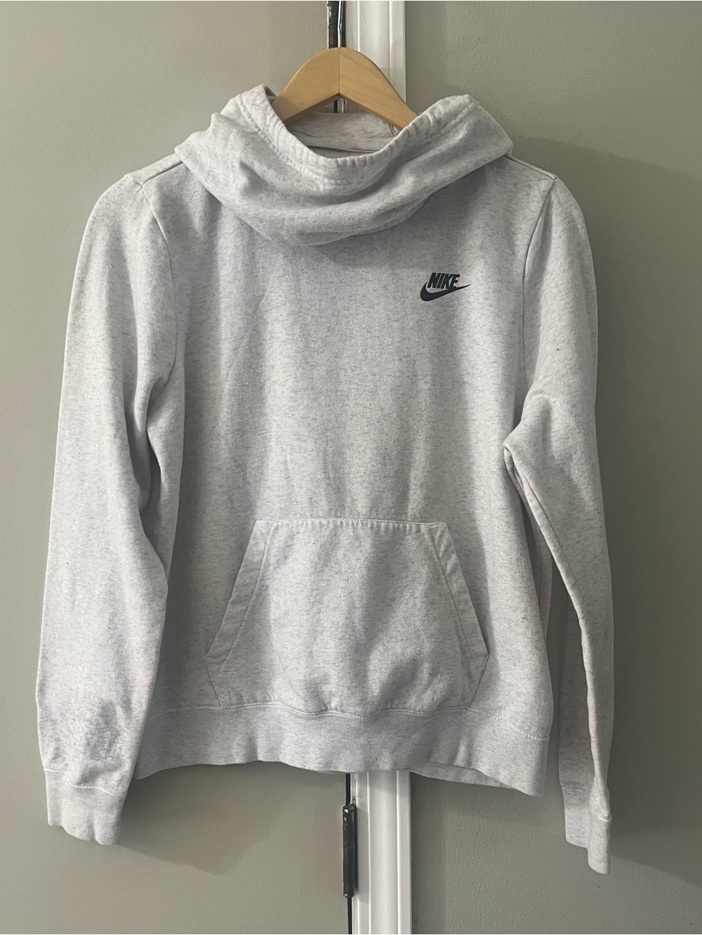 Nike Women's Light Gray Funnel Neck Pullover Hoodie, Medium